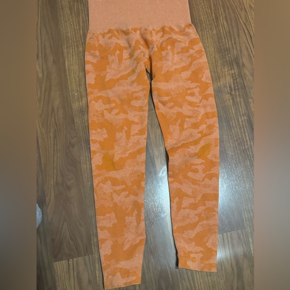 Nvgtn leggings orange camo - Picture 2 of 4
